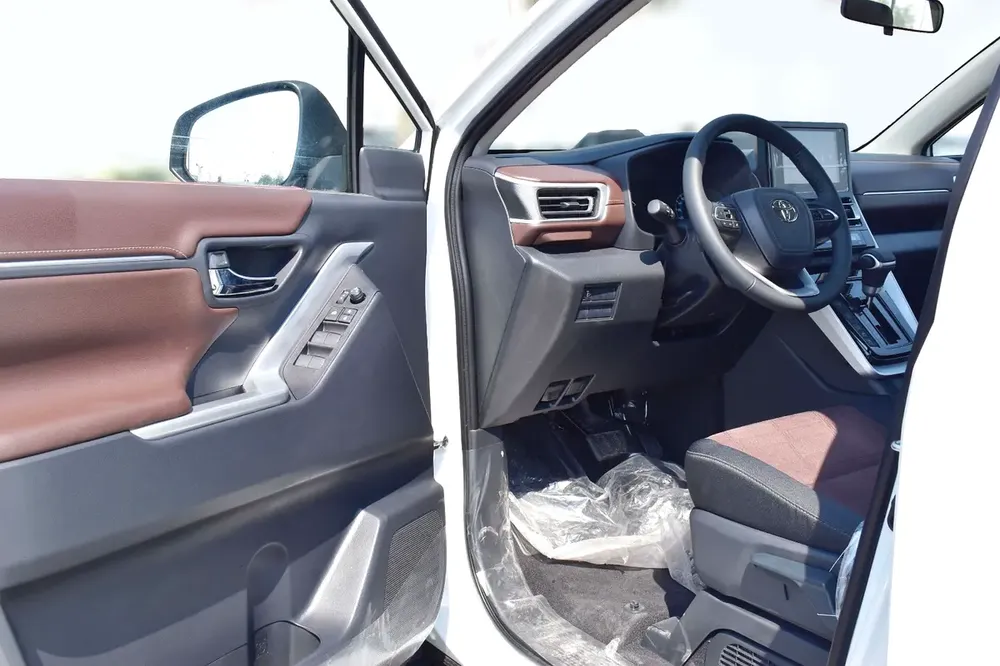 2025 MODEL TOYOTA INNOVA 2.0L HEV - Image 9