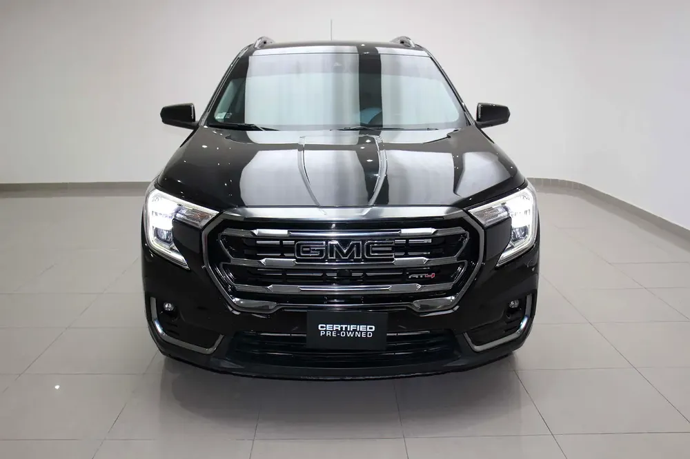 2023 GMC Terrain AT4 - GCC Specs - Image 8