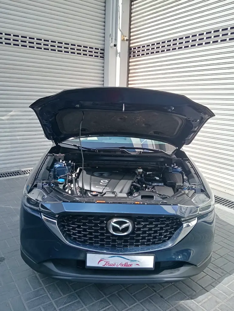 Mazda CX-5 2023 accident free single owner gcc specs - Image 8