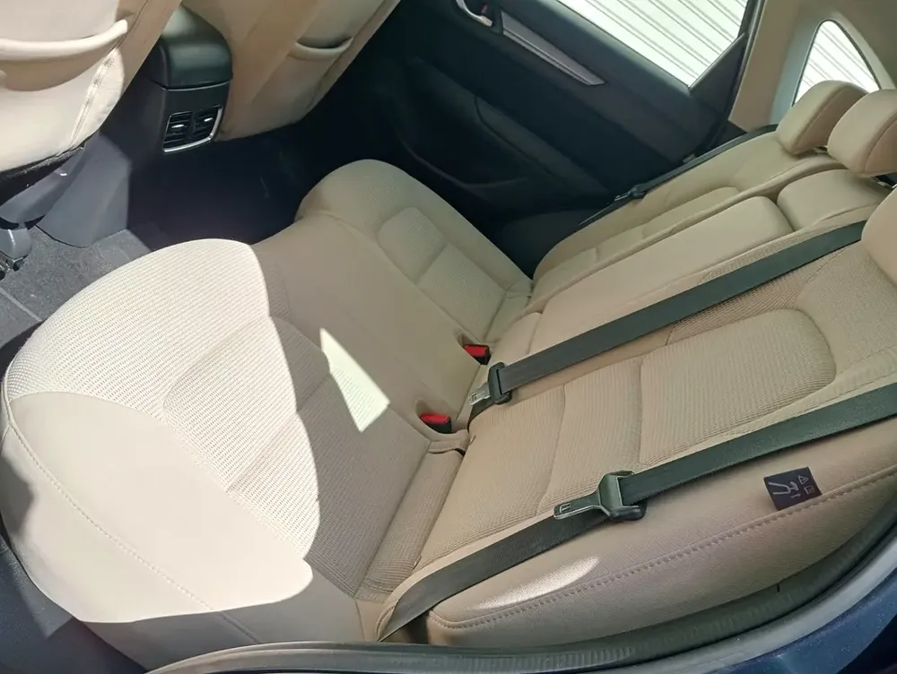 Mazda CX-5 2023 accident free single owner gcc specs - Image 9