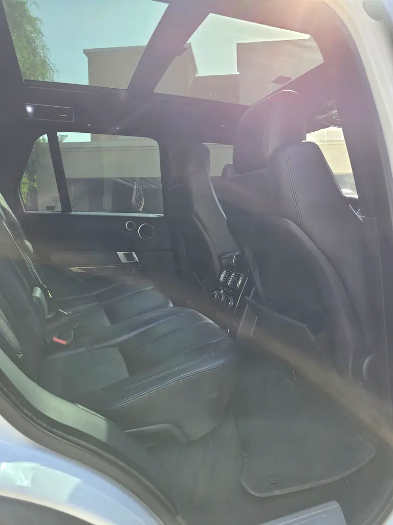 RR Vogue HSE 2015 | GCC Specs | Pristine Condition - Image 17