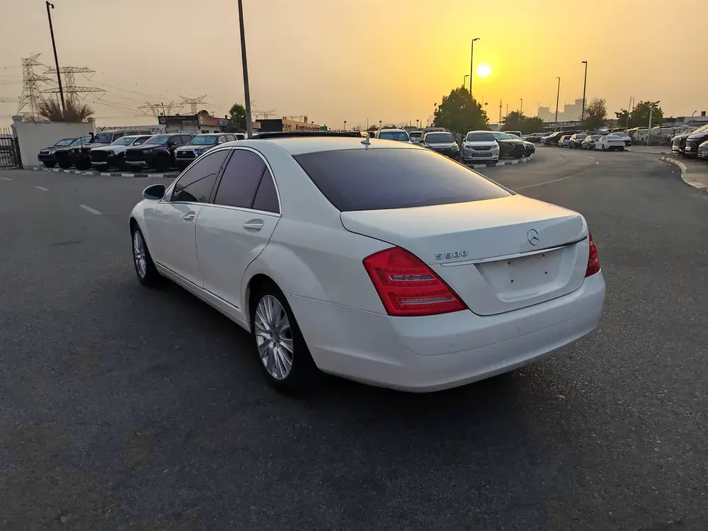 Mercedes-Benz S500 Japan import - Image 5