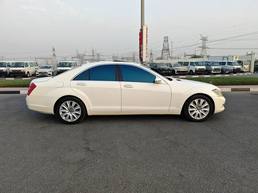Mercedes-Benz S500 Japan import - Image 8