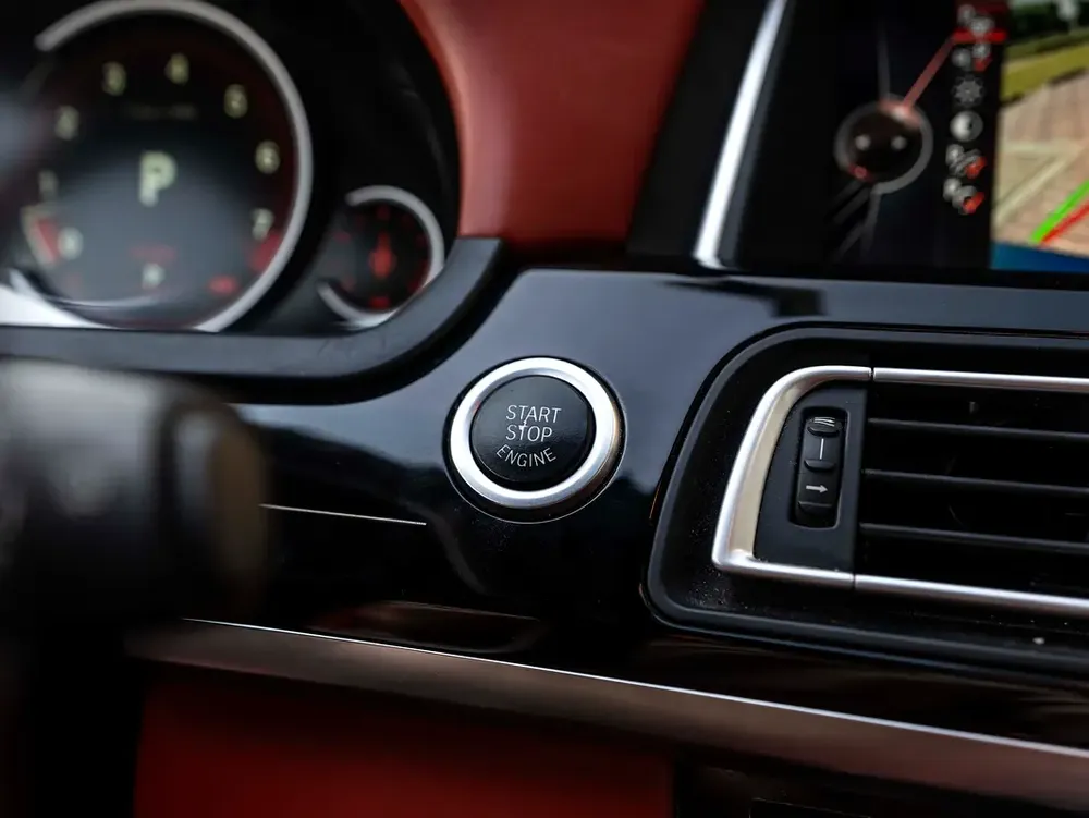 JANUARY FLASH-FREEZE | 2015 BMW 7 SERIES 760Li | V12 FLAGSHIP - Image 19