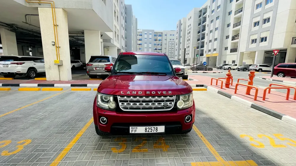 Land Rover LR4 HSE Full Option (2015) - GCC Specs - Image 5