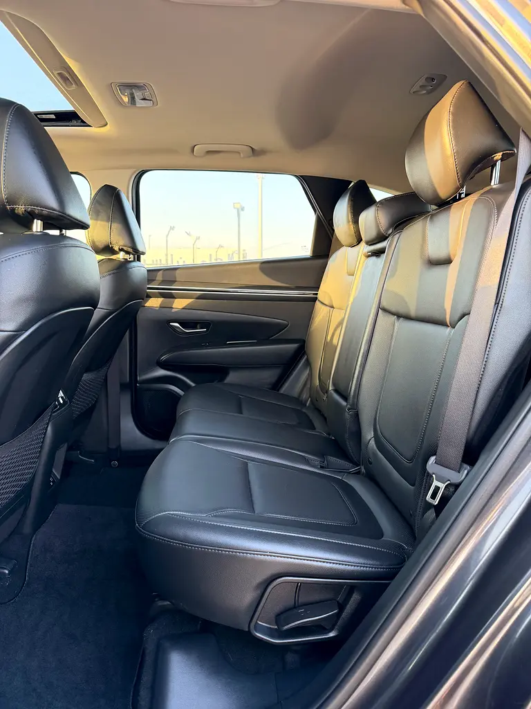 2023 HYUNDAI TUCSON FULL OPTIONS IMPORTED FROM USA - Image 11