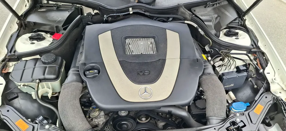 Mercedes-Benz CLK 350, 2009, Japanese Specs - Image 19
