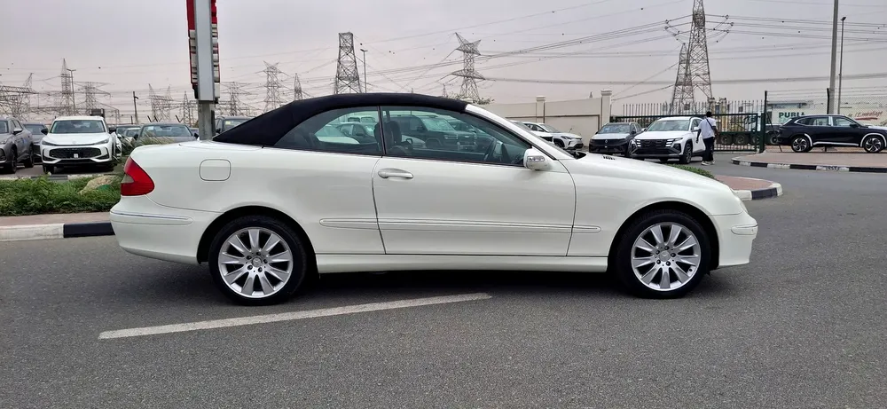 Mercedes-Benz CLK 350, 2009, Japanese Specs - Image 4