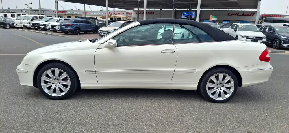 Mercedes-Benz CLK 350, 2009, Japanese Specs - Image 8