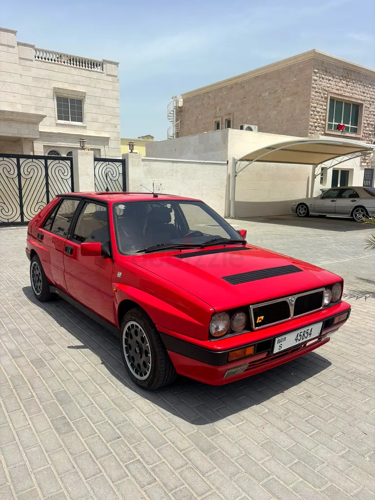 Lancia HF Intergrale 16v