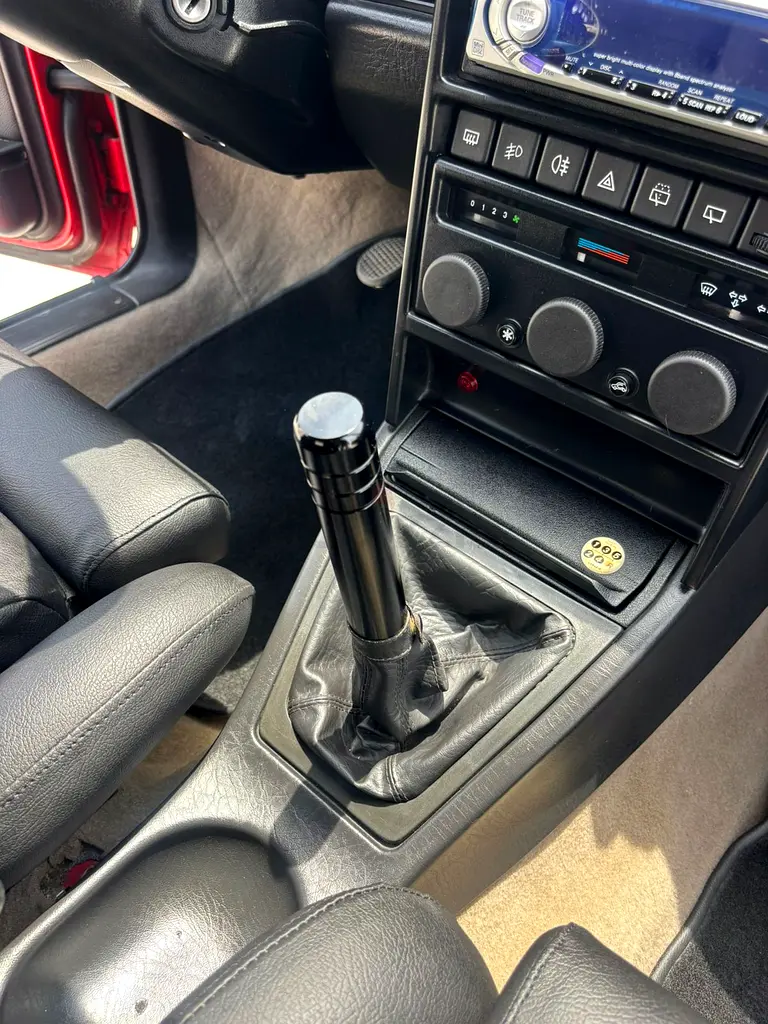 Lancia HF Intergrale 16v - Image 11