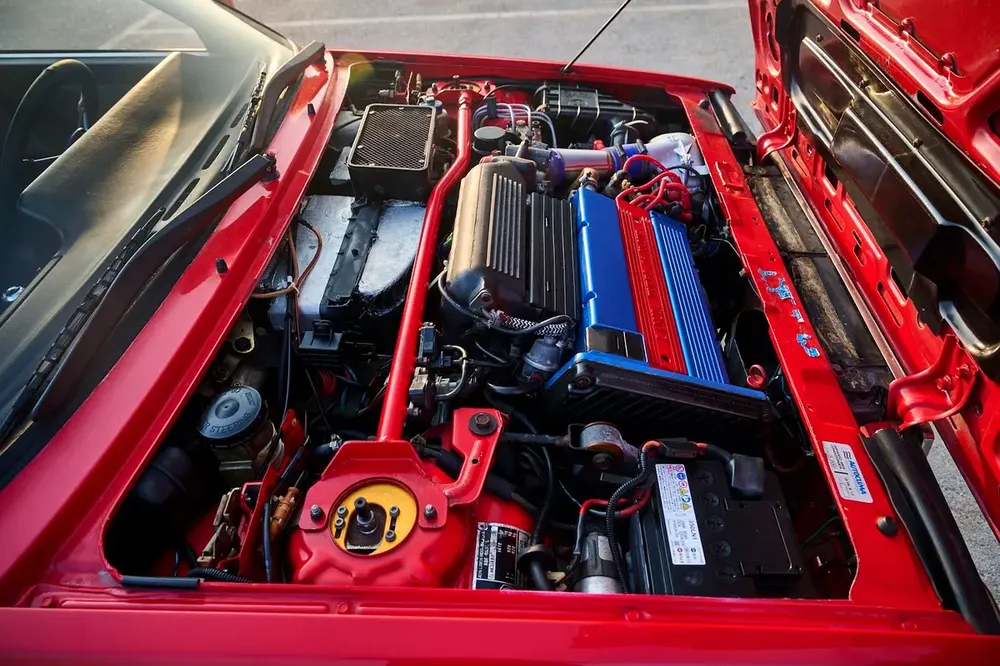 Lancia HF Intergrale 16v - Image 19