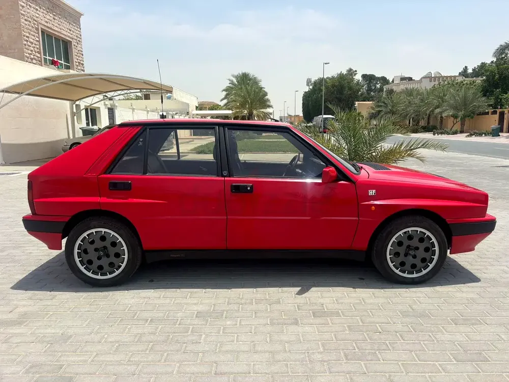 Lancia HF Intergrale 16v - Image 4