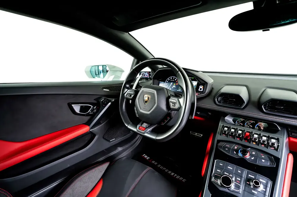 Lamborghini Huracan LP580-2-Very Low Mileage-Mint Condition-Italian Style Design - Image 10