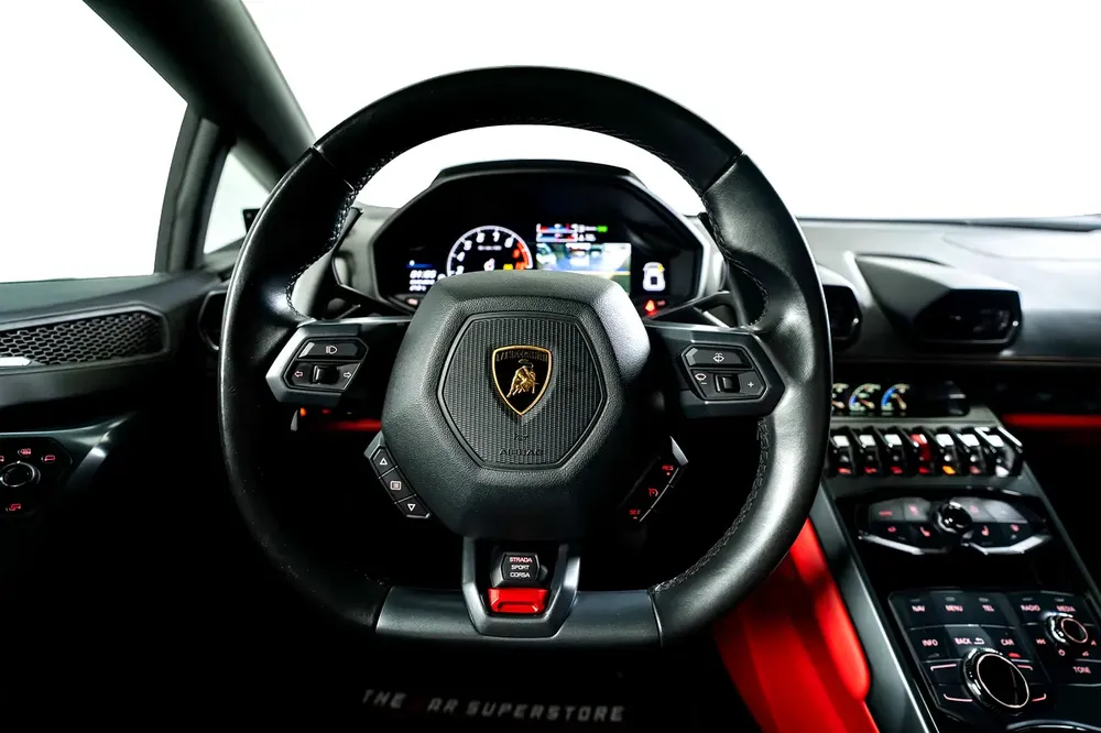 Lamborghini Huracan LP580-2-Very Low Mileage-Mint Condition-Italian Style Design - Image 13