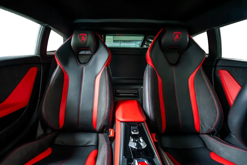 Lamborghini Huracan LP580-2-Very Low Mileage-Mint Condition-Italian Style Design - Image 14