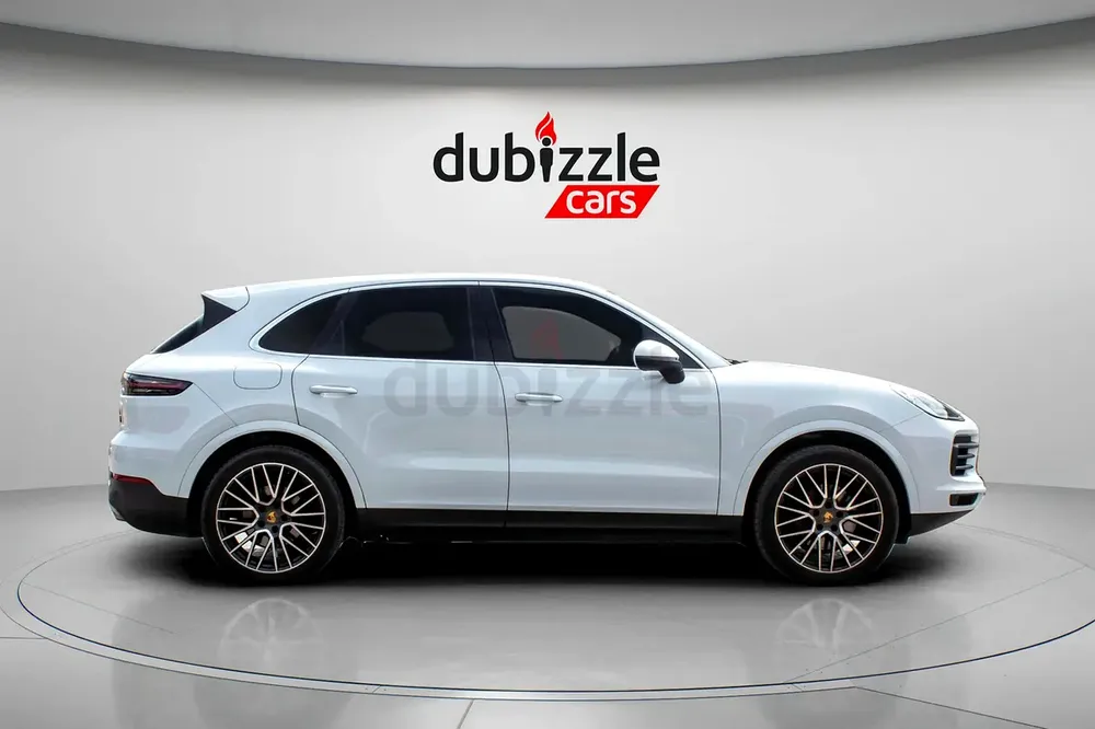 AED 3949/month | 2022 Porsche Cayenne Standard | GCC Specs | Ref#381337 - Image 4