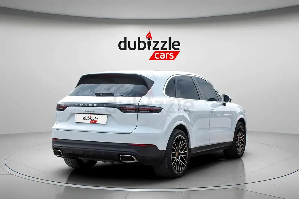 AED 3949/month | 2022 Porsche Cayenne Standard | GCC Specs | Ref#381337 - Image 6