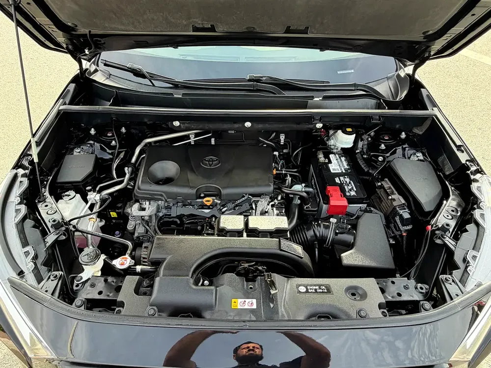 2019 Toyota RAV4 XLE - American Specs - GCC Ready! - Image 15