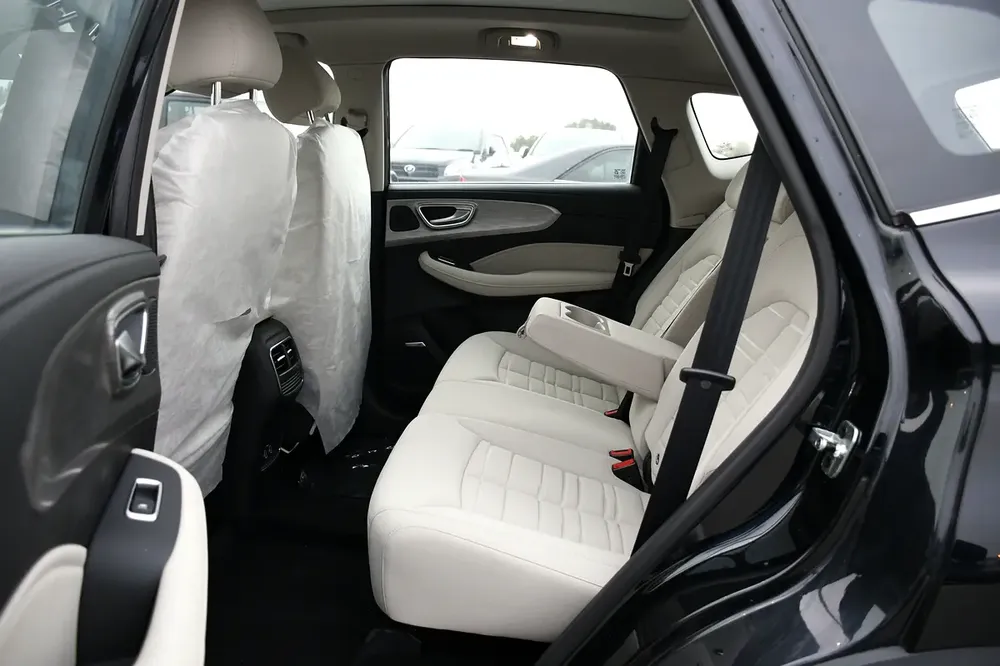 2025 MG RX5 1.5L Comfort Panoramic Roof  Black (Ready Stock) - Image 11