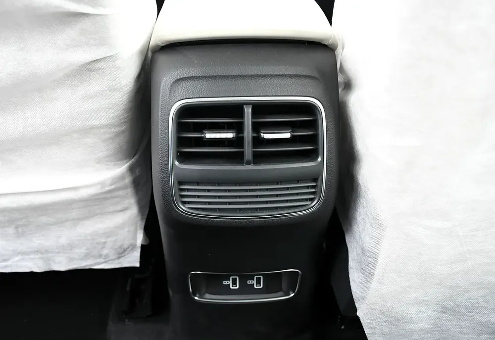 2025 MG RX5 1.5L Comfort Panoramic Roof  Black (Ready Stock) - Image 12