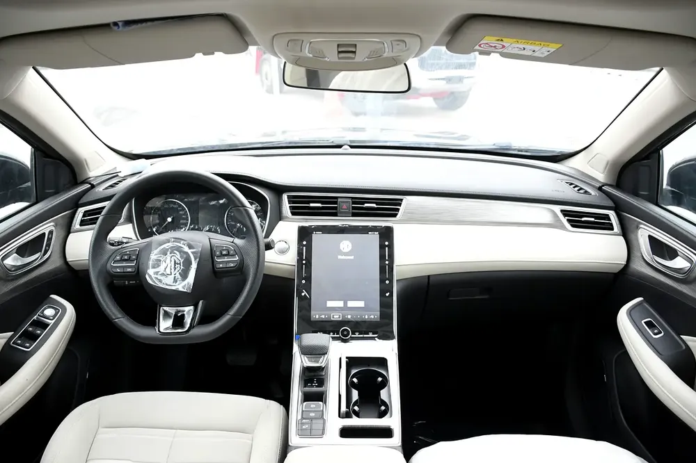 2025 MG RX5 1.5L Comfort Panoramic Roof  Black (Ready Stock) - Image 13