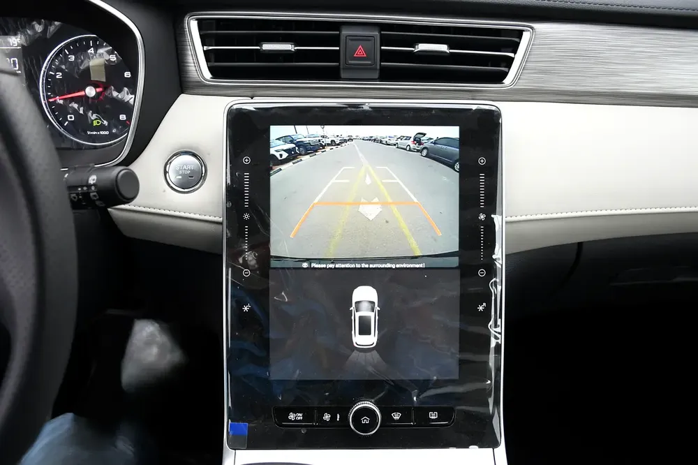 2025 MG RX5 1.5L Comfort Panoramic Roof  Black (Ready Stock) - Image 14