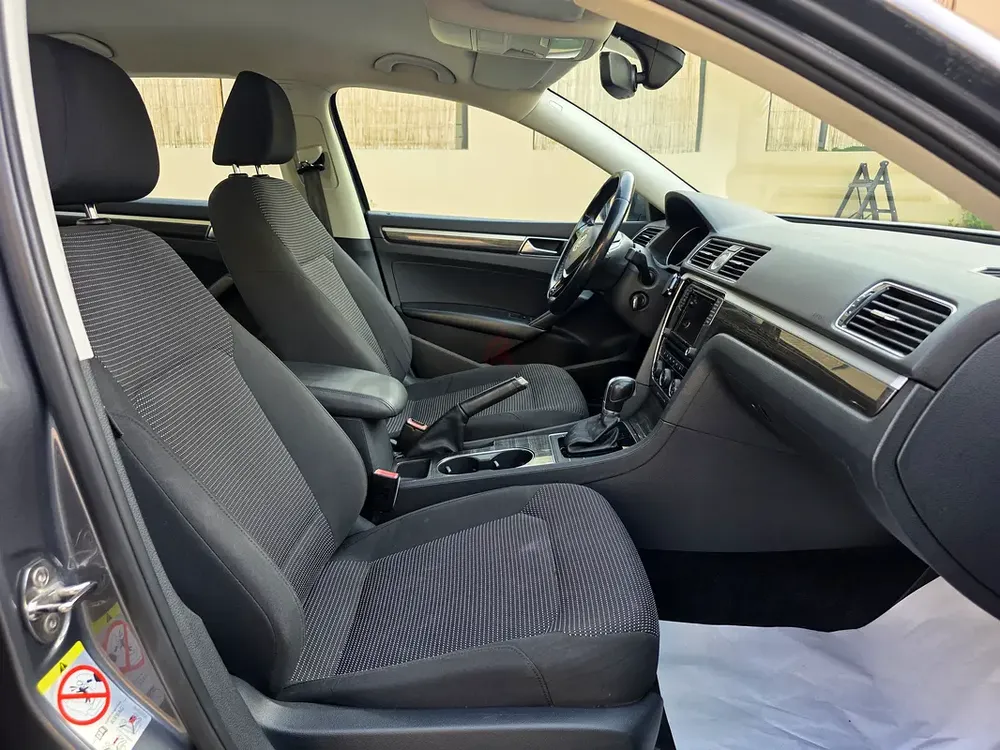 Volkswagen Passat 2016 SE | GCC Specs | Well Maintained - Image 12