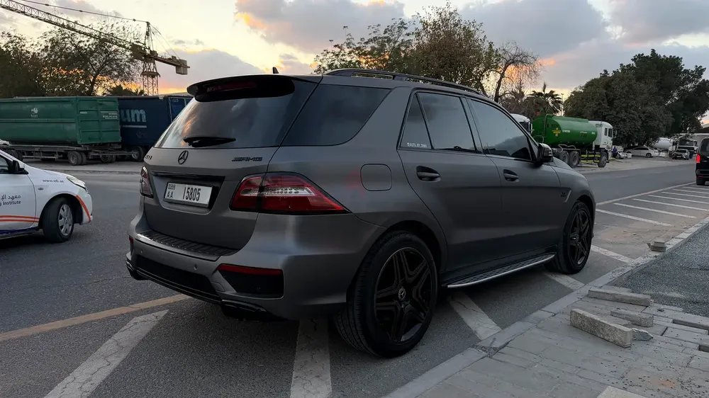 Mercedes Benz ML63 - Image 17