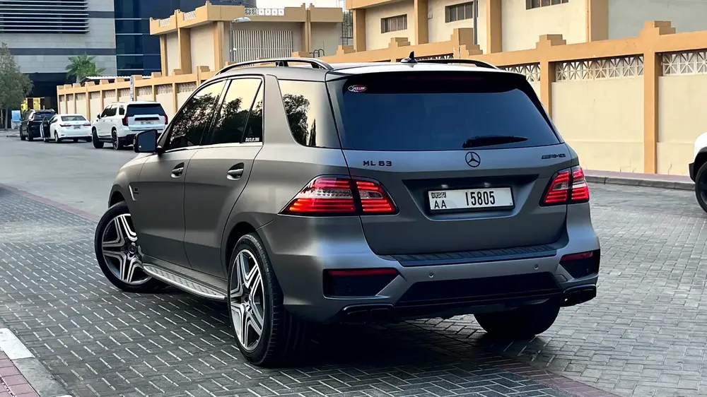 Mercedes Benz ML63 - Image 8