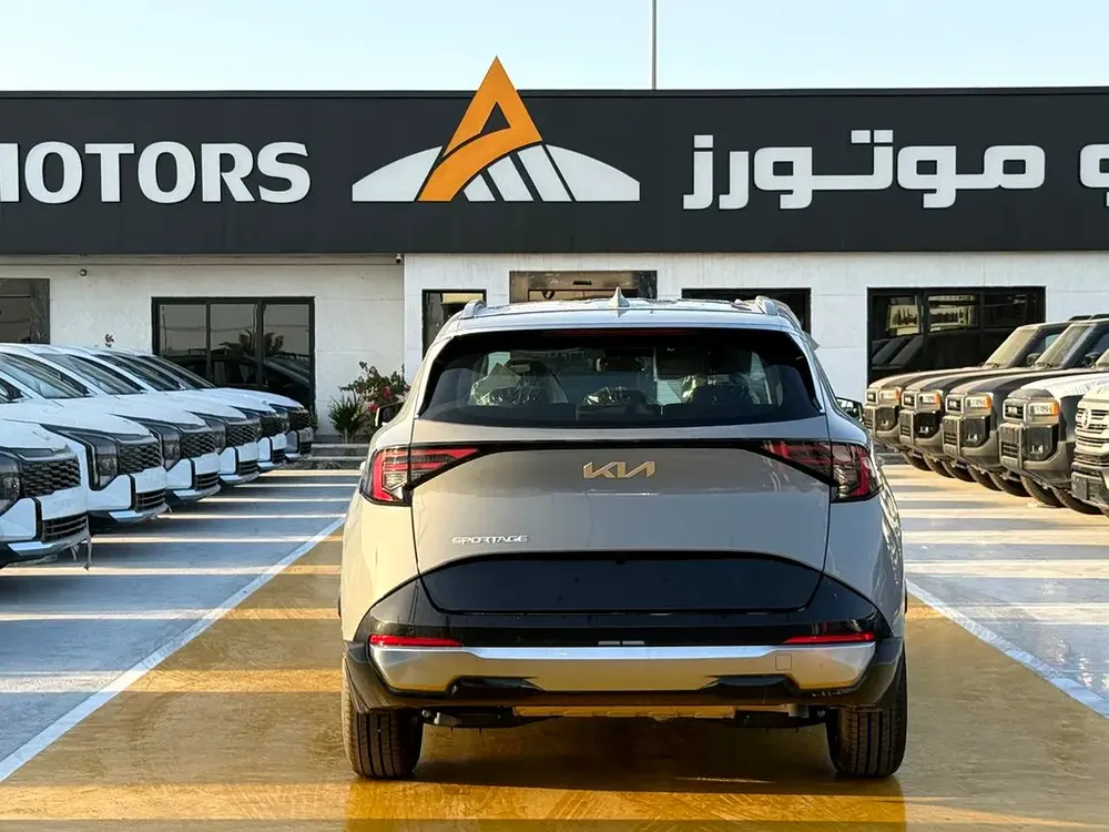 Brand New 2026 Kia Sportage | GCC Specs | 0km basic option - Image 4