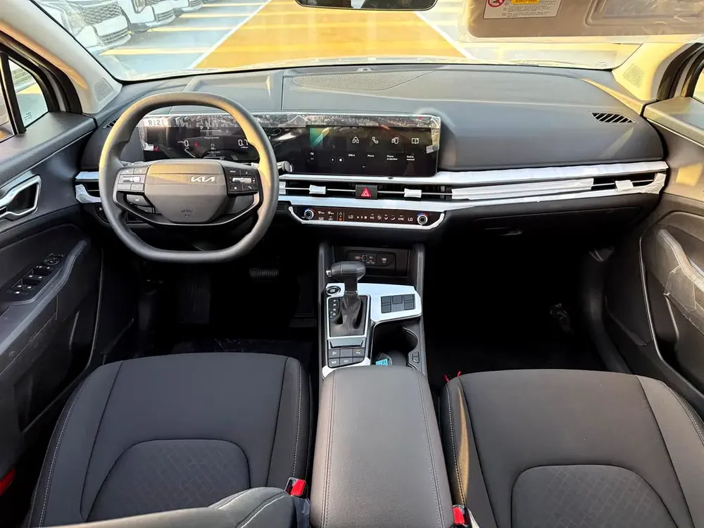 Brand New 2026 Kia Sportage | GCC Specs | 0km basic option - Image 5