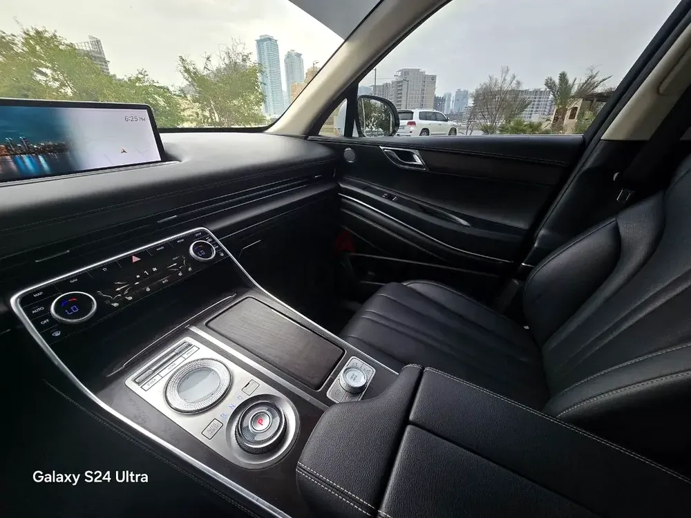 GENESIS GV80 - Image 14