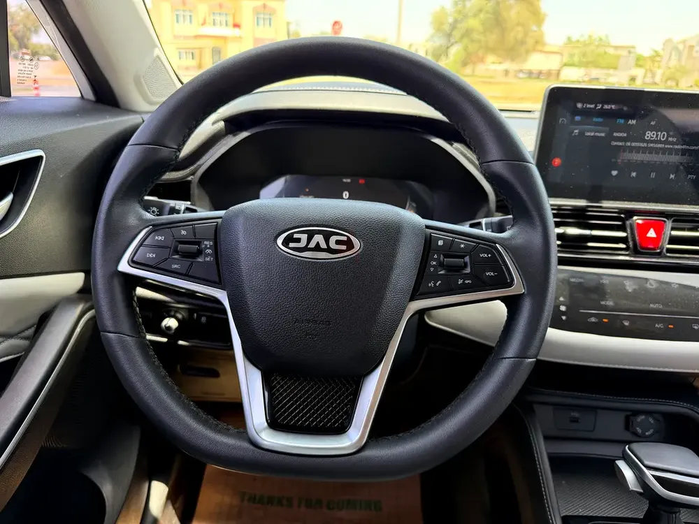 JAC JS4 TURBO 2023 | GCC Specs | Low Mileage | Warranty - Image 10