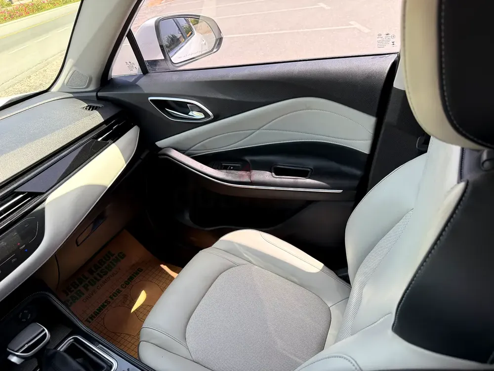JAC JS4 TURBO 2023 | GCC Specs | Low Mileage | Warranty - Image 11