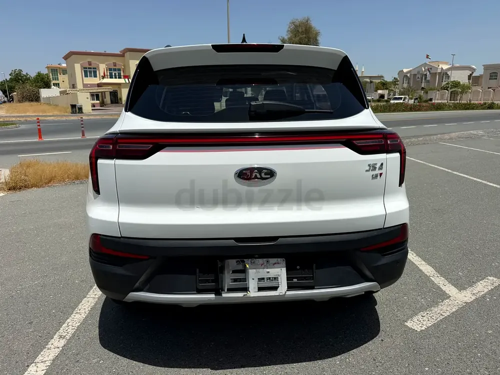 JAC JS4 TURBO 2023 | GCC Specs | Low Mileage | Warranty - Image 5