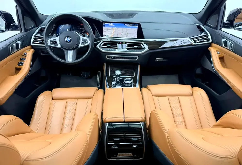 2022 BMW X5 xDrive40i M-Sport, 2026 BMW Warranty + Service Pack, Very Low Km, Fully Loaded, GCC - Image 13