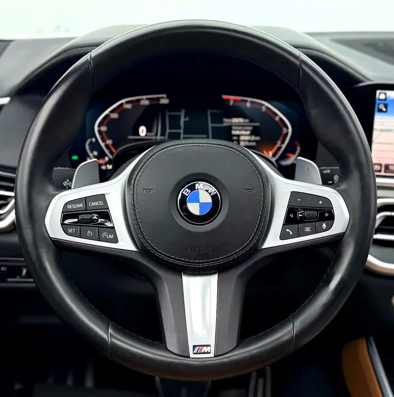 2022 BMW X5 xDrive40i M-Sport, 2026 BMW Warranty + Service Pack, Very Low Km, Fully Loaded, GCC - Image 15