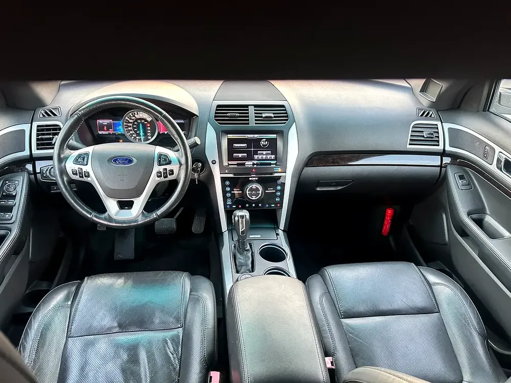 FORD EXPLORER LIMITED 2014 V6 4WD FRESH JAPAN IMPORTED LOW MILEAGE 83000 kms - Image 13