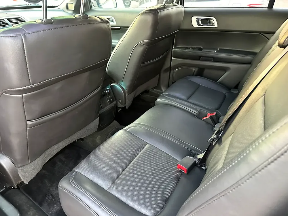 FORD EXPLORER LIMITED 2014 V6 4WD FRESH JAPAN IMPORTED LOW MILEAGE 83000 kms - Image 18