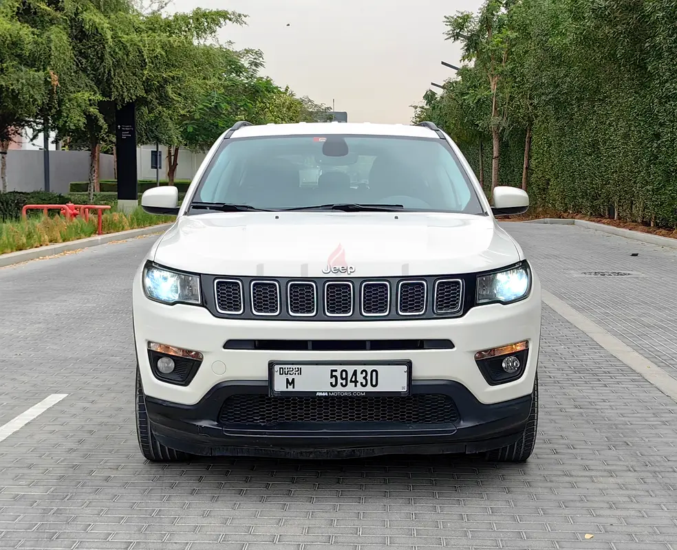 LOW MILES 2020 JEEP COMPASS LONGITUDE GCC SPECS 4X4 - EXCELLENT CONDITION - Image 16