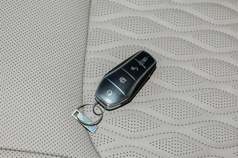 BYD HAN EV 701KM - Image 11