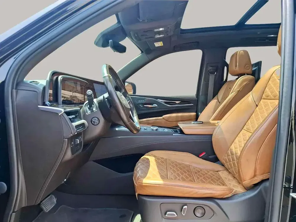 AED 3647/month | 2023 Cadillac Escalade  | GCC Specs | Ref#461488 - Image 14