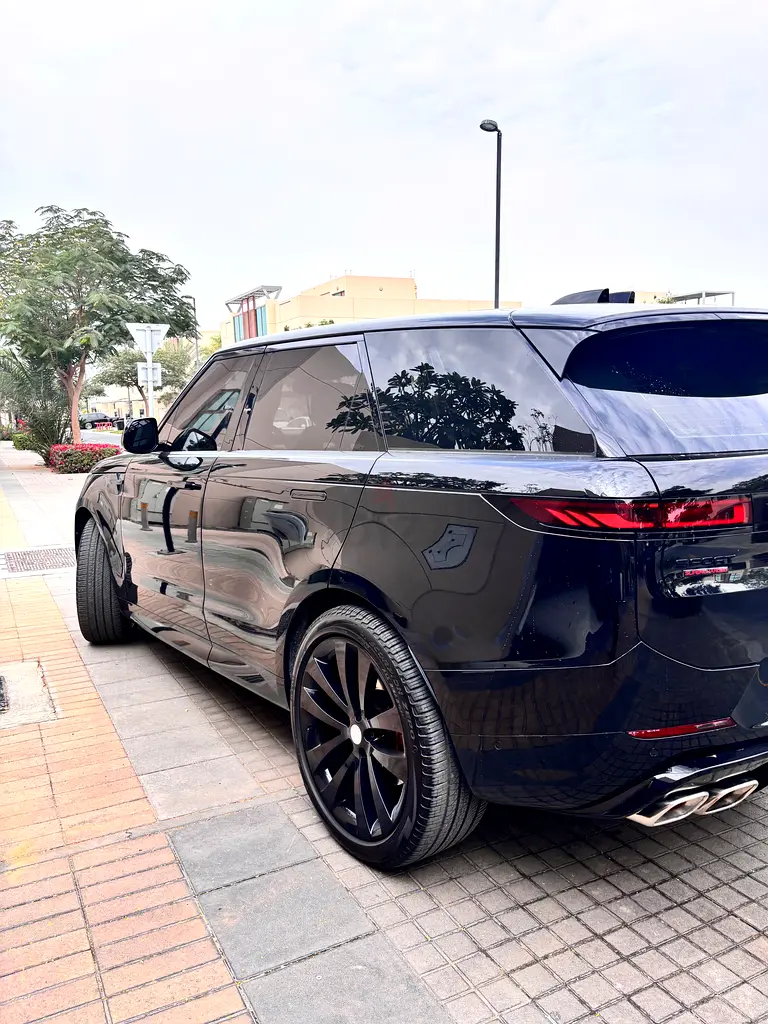 2023 Land Rover Range Rover Sport P530 First Edition | GCC Specs - Image 6