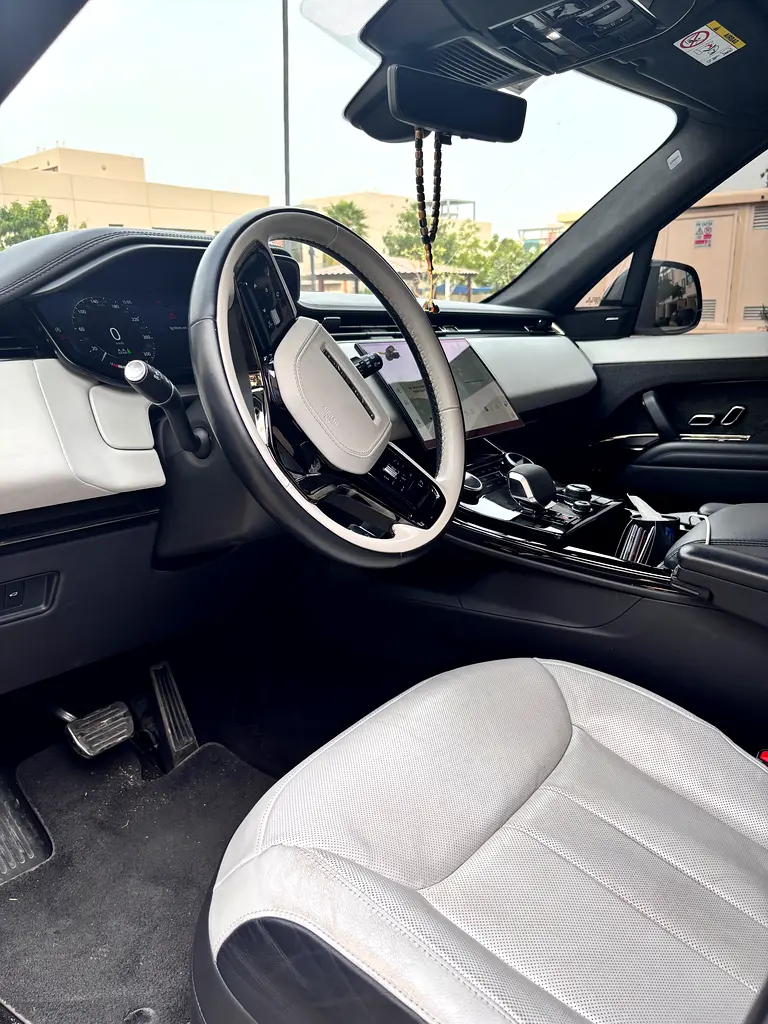2023 Land Rover Range Rover Sport P530 First Edition | GCC Specs - Image 8