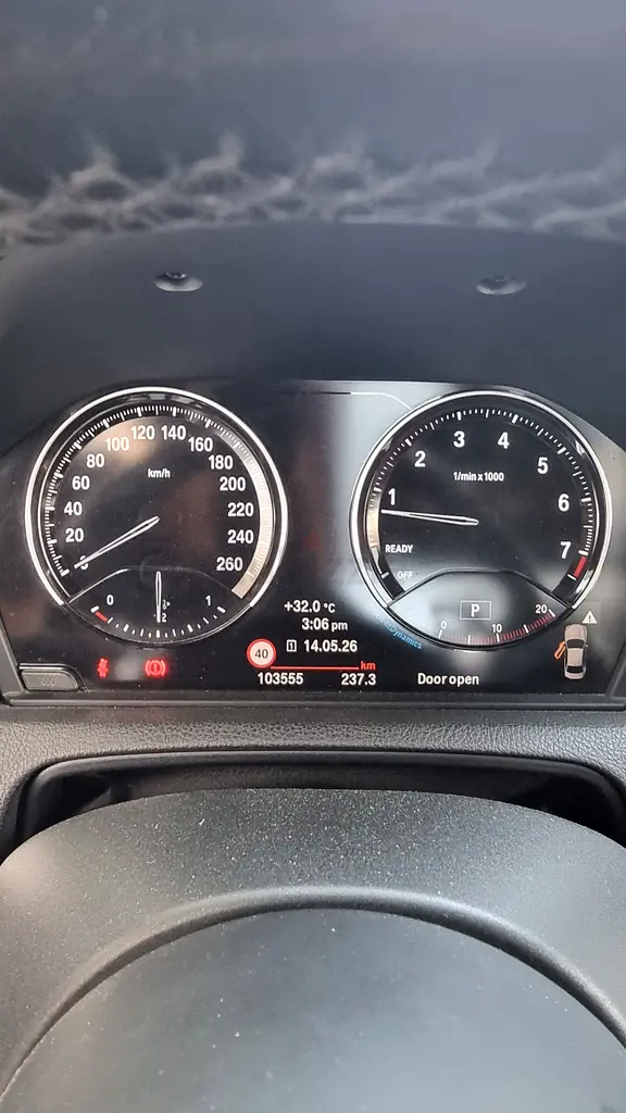 BMW 2-Series 240i 2018 GCC Specs - Image 6