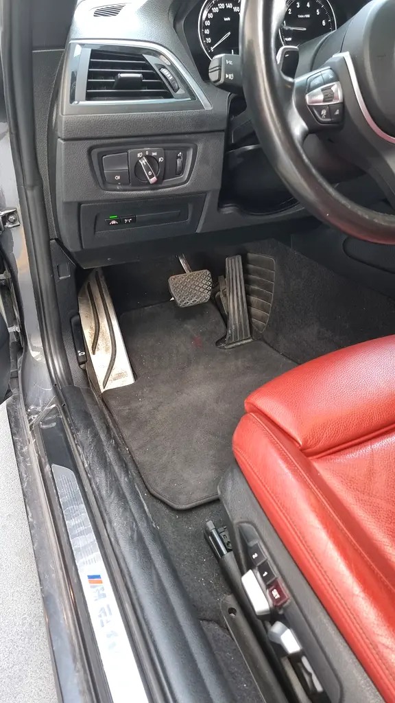 BMW 2-Series 240i 2018 GCC Specs - Image 7