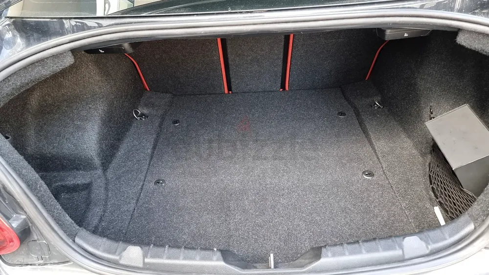 BMW 2-Series 240i 2018 GCC Specs - Image 8