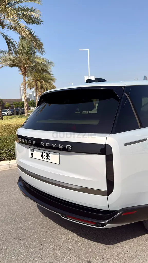 2025 Range Rover P530 SE | V8 Twin Turbo | US Specs | Full Options - Image 5