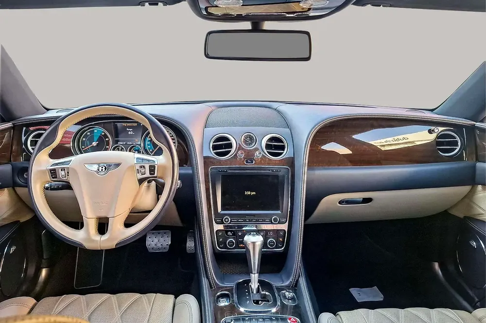 AED 3805/month | 2016 Bentley Continental Flying Spur | GCC Specs | Ref#244186 - Image 9